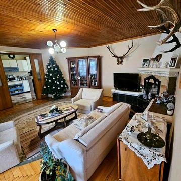 Продаж будинку в Сваляві