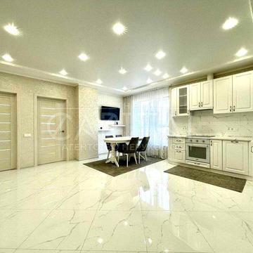 ГЕНЕРАТОР ЦЕНТР ЖК Володимирський вул Антоновича