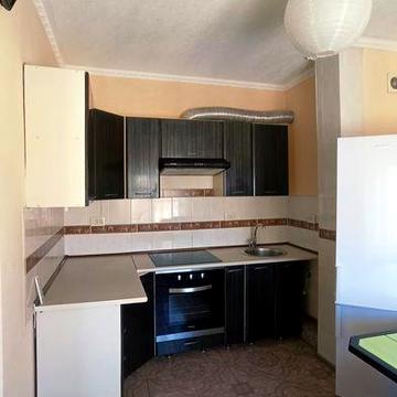 Продам 2х кімнатну квартиру на Грушевського 17г Бровари