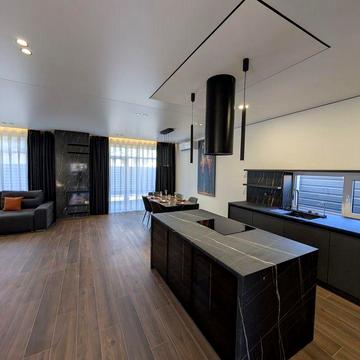 Продаж сучасного будинку поруч Калинової Слободи