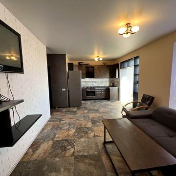 Святопетрівське, 1ком, закрита теріторія, 15 хв до метро