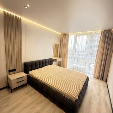 Віктора Некрасова вул. (Північно-Сирецька), 6