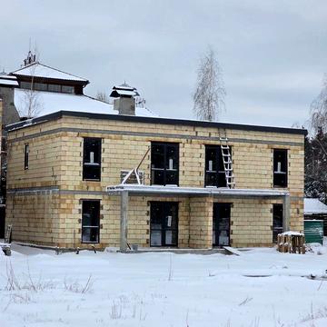 Продаж квартири 75м2 у клубному будинку на 5кв у козині за 90т$