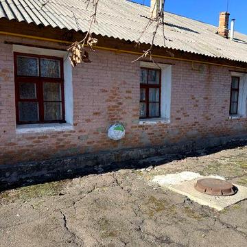 Продам двокімнатну квартиру