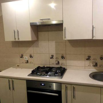 Продам 2х кімн на Шкільному