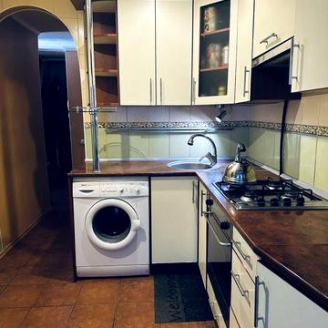 Оренла затишноі 3 кмн квартири поруч з Парком