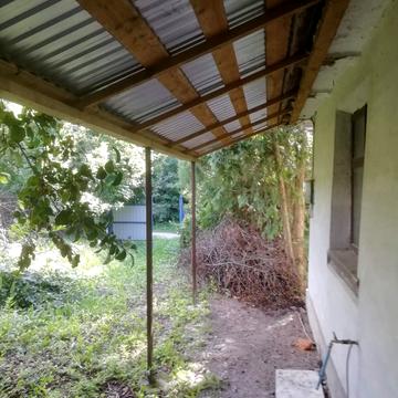 Центральна, 5