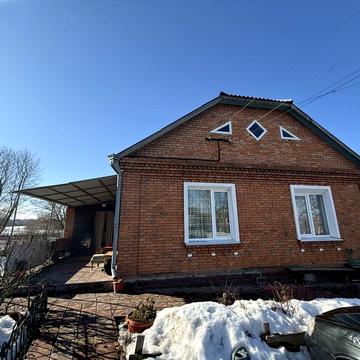 Будинок центр Лісові Гринівці