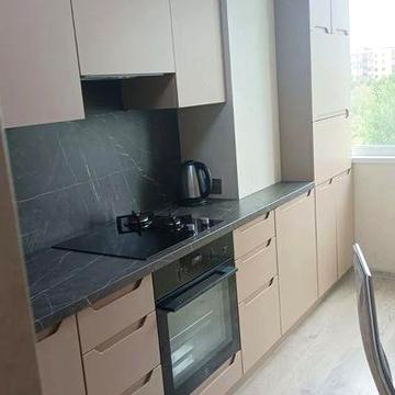 Оренда 3к квартири на Тітова 12