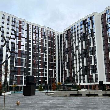 ТЕРМІНОВО!!! 1  кім. 47 м2. біля самого ОЗЕРА. в збудованому будинку