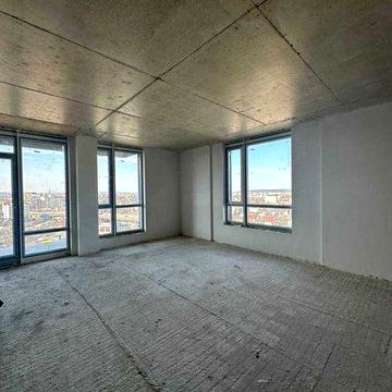 Продається простора квартира. Зданий будинок. Розтермінування.