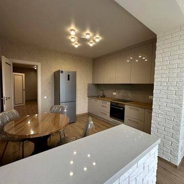 Оренда 2-кімнатної квартири, поруч центр