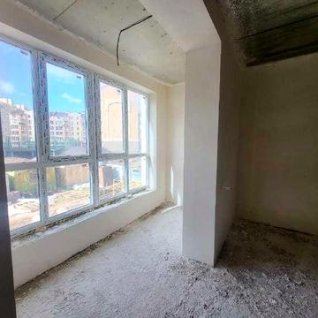 Продам 1  кімнатну квартиру у новому малоповерховому ЖК на Сахарова