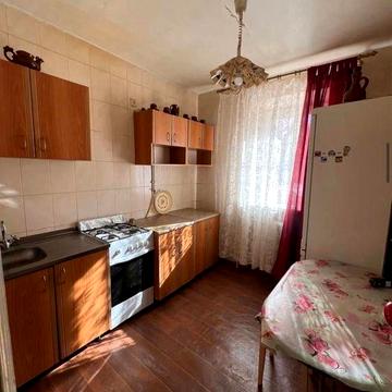 1-К Институт связи,  можно собаку