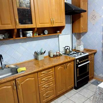 Здається 3х кім Озерна біля 28 школи.Тільки дзвонити