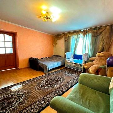 Продаж 2 кімнатної квартири з власним опаленням у Стрию