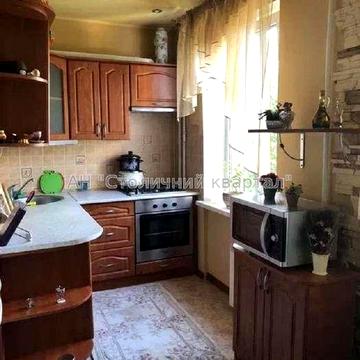 Чоколовка Трикімнатна Єреванська 13