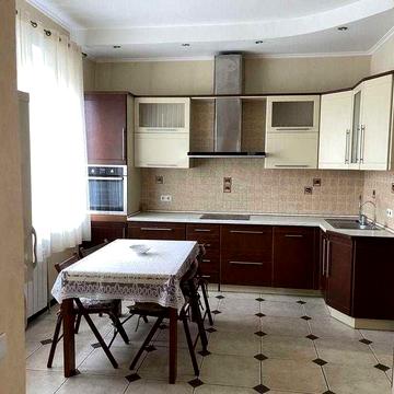 Продам 2-к квартиру Позняки, вул. Урлівська 16/37 Видова