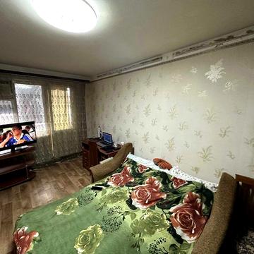 ТАИРОВО Продам двухкомнатную квартиру Средний этаж