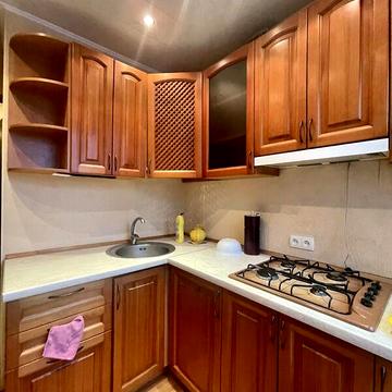 Довгострокова оренда 2к Квартира Байрона (Героїв Сталінграда) проспект