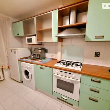 Продаж 3к Квартира Орлика Пилипа (Ілліча) проспект