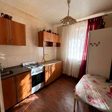 Простора однокімнатна квартира в Київському районі