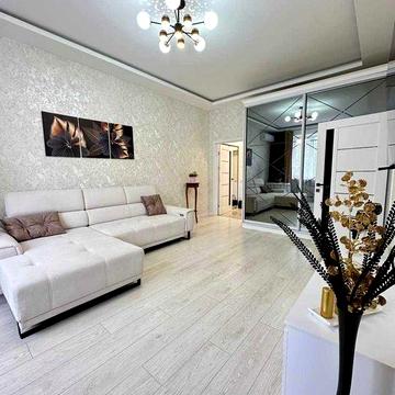 Продам 3 комн в сталинке, центр Одессы, Новосельского (222-824)