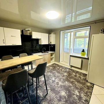 Оренда квартири Озерна