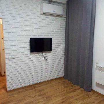 Надаєтться в оренду 1-кімнатна квартира.