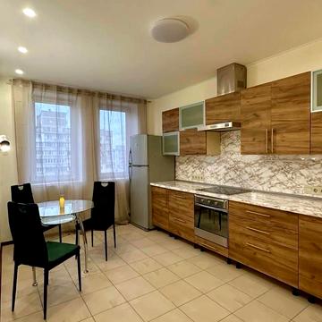 Академіка Палладіна просп., 18/30