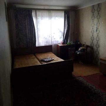 Простора трикімнатна квартира. Мікрорайон Алмазний.