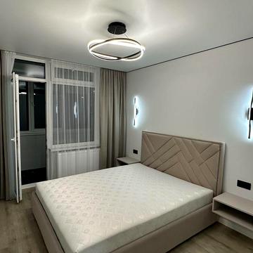 Продам 2 к. квартиру Київська-Смакули. Власник