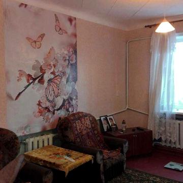 2- кімнатна з вел. лоджією, заїзд, город, бесідка, вул. Шулєжко (п3)