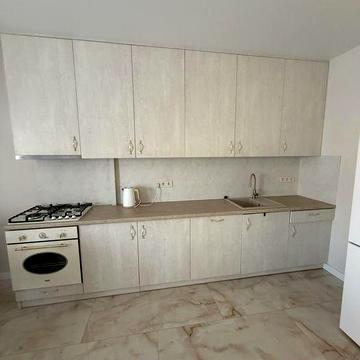 Оренда таунхауса на Пʼятничанах