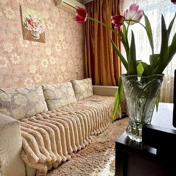 Продам простору квартиру в одному з найкращих районів міста, Жадова!