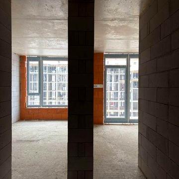 1 кімнатна квартира. Поруч центр. Розтермінування