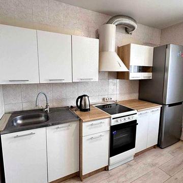 Світла та дуже тепла квартира в зручному розташуванні