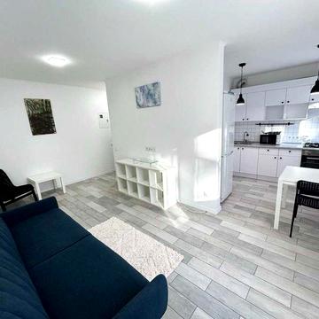 Оренда 2-к квартири на вул. Олени Теліги