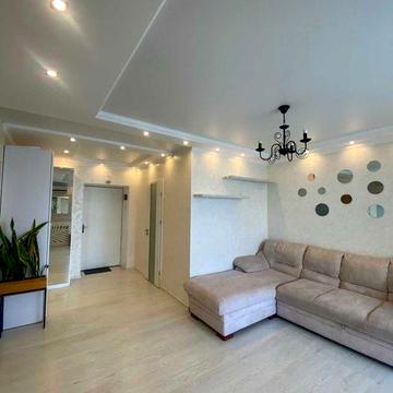 Двокімнатна квартира поблизу парку та Аркадії