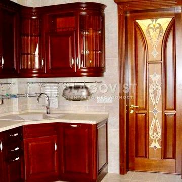 Центр!Соломянська пл!Чудова 3К/135м2 відмінний стан зручна все поруч!