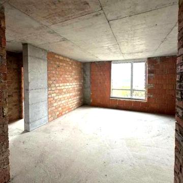 Продаж просторої 3-кімнатної квартири, вул. Березова