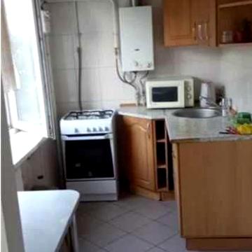 *Продається 1-о кімнатна квартира вул. ПЕРЕМОГИ 3/5