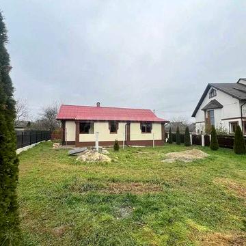 Продам Будинок в Угорниках з частковим ремонтом