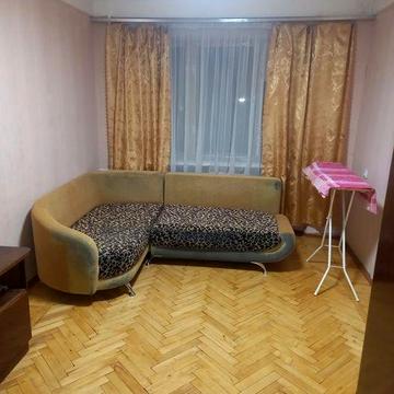 Здам 2 кім м.Дарниця б-р Верховної Ради 26-Б