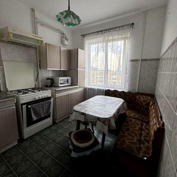 Затишна 3-кімнатна квартира в Здолбунові від власника!