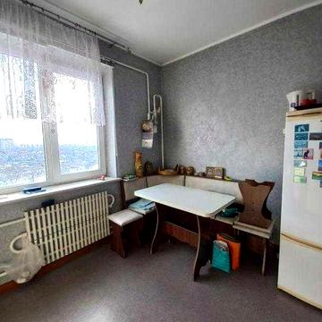 Продам 1 комн.кв. метро Олексіївська