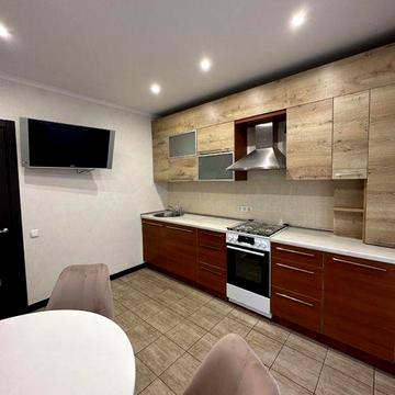 Здам 1-кімн.кв. 59 кв.м із автономним опаленням по Мазепи, центр