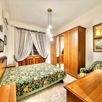 Велика Житомирська вул., 17/2