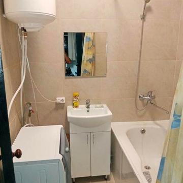 Сучасна 4к м.Печерська пішки вул.Князів Острозьких 41/8 Печерський р-н