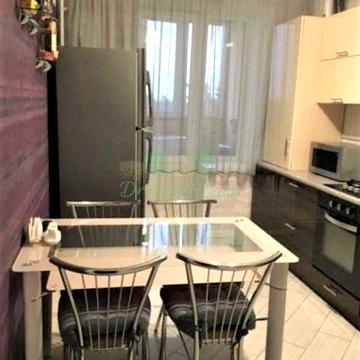 Оренда 1 кімнатної квартири з двома спальними зонами, вільна з 21.03